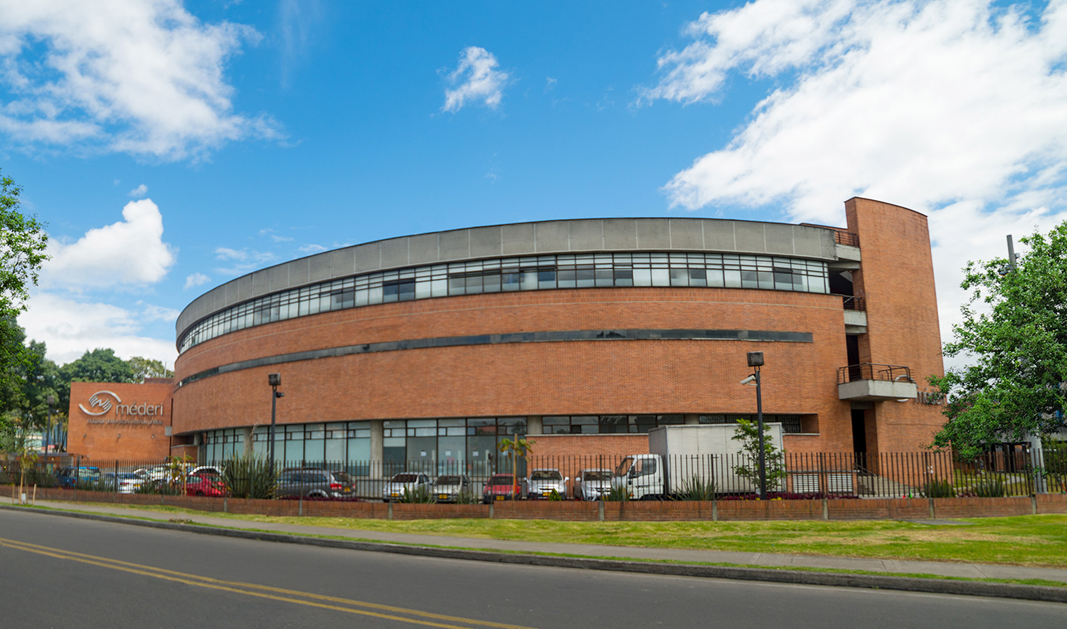 6025bae1f93e988e15a5fafe_hubu2017 (1)